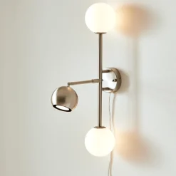 Beside 3-lys vegglampe stål/opal