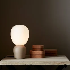 Buddy bordlampe sand/opal