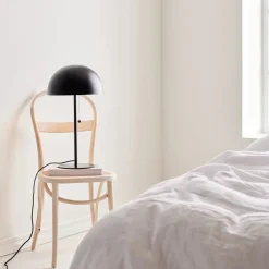 Dome bordlampe sort