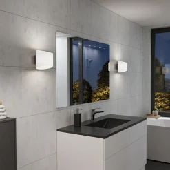 Evoke oval vegglampe antrasitt/opal IP44