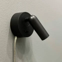 Fenja LED veggspot sort