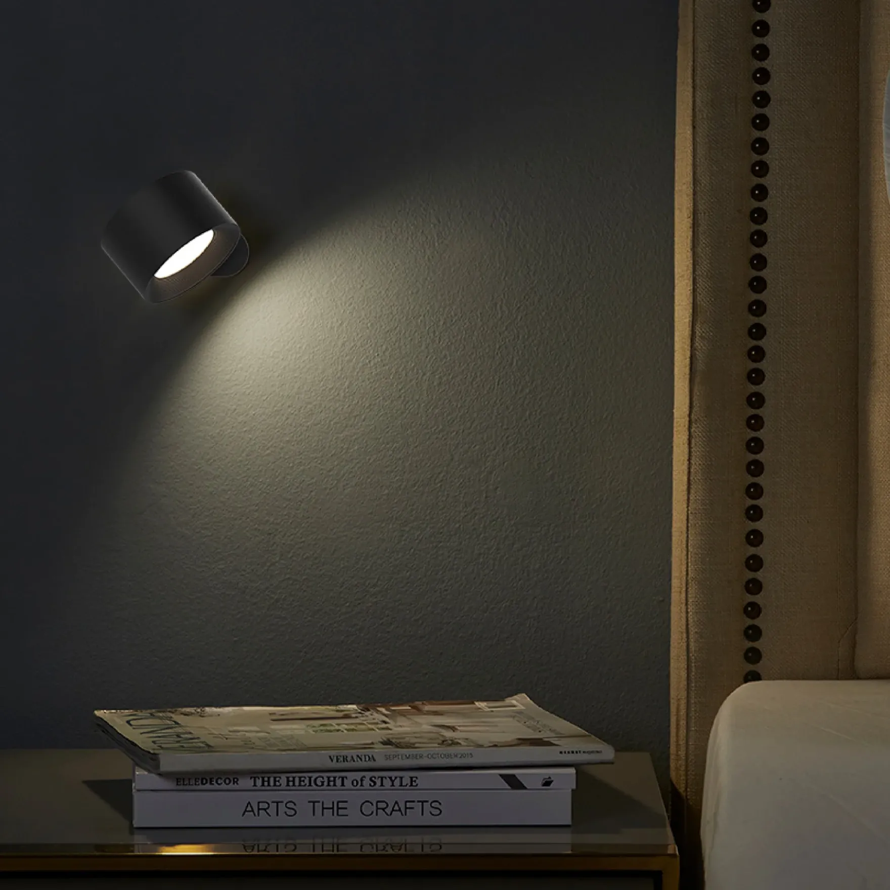Magneto LED bord-/vegglampe ladbar sort 3-step dim