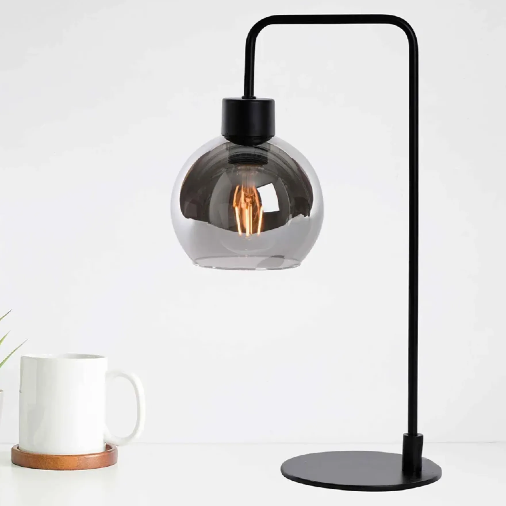 Marco bordlampe sotet