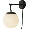 Rille vegglampe sort/opal