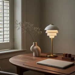 Valencia bordlampe hvit/messing