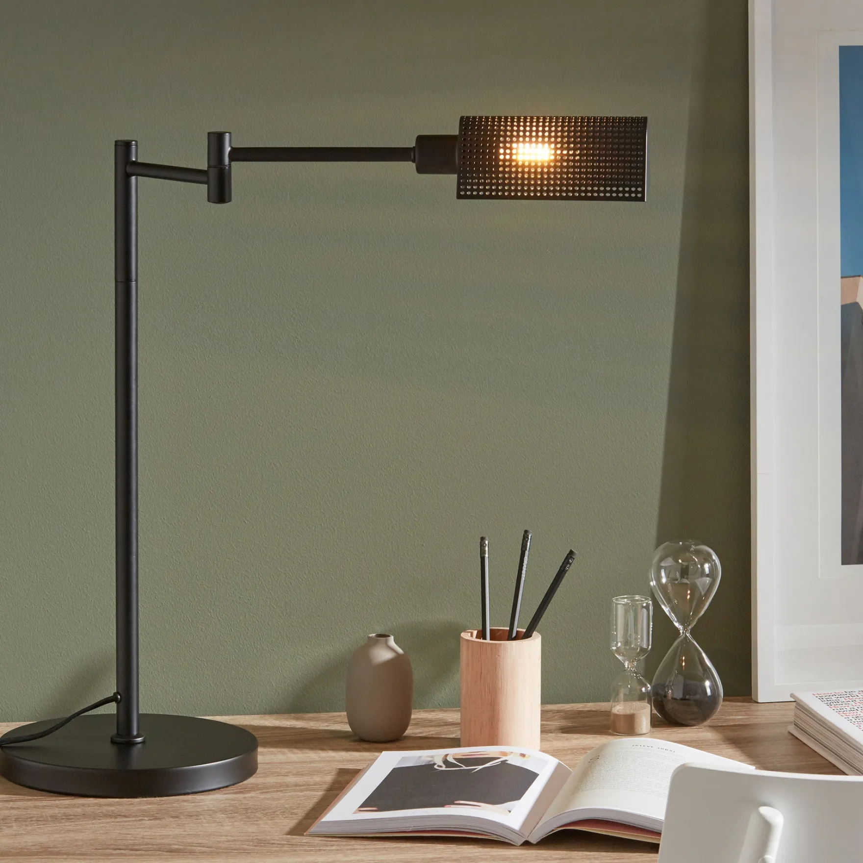 Yale bordlampe 40W E14 sort